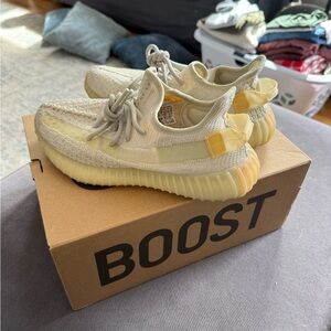 Adidas Yeezy Boost 350 V2 "Light"